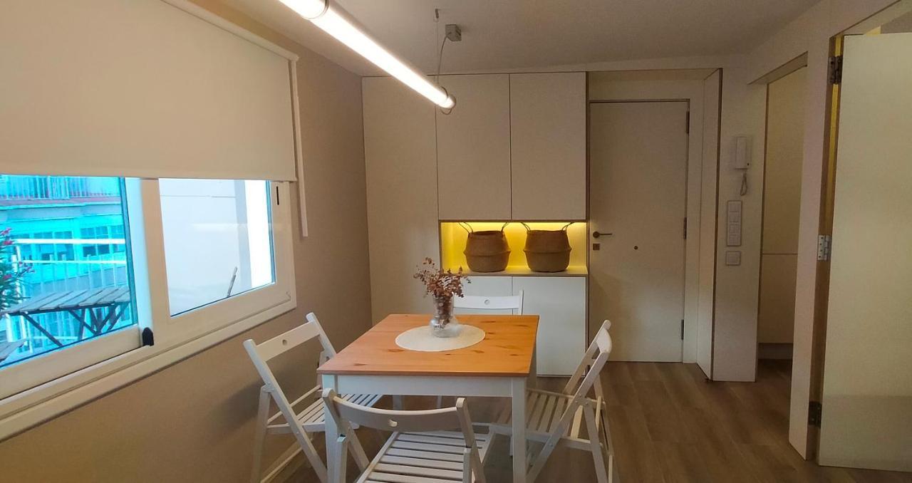 Ferienwohnung Loft Con Terraza En El Centro De Santiago De Compostela Vutco 07320 Exterior foto
