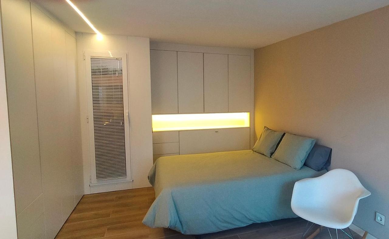 Ferienwohnung Loft Con Terraza En El Centro De Santiago De Compostela Vutco 07320 Exterior foto